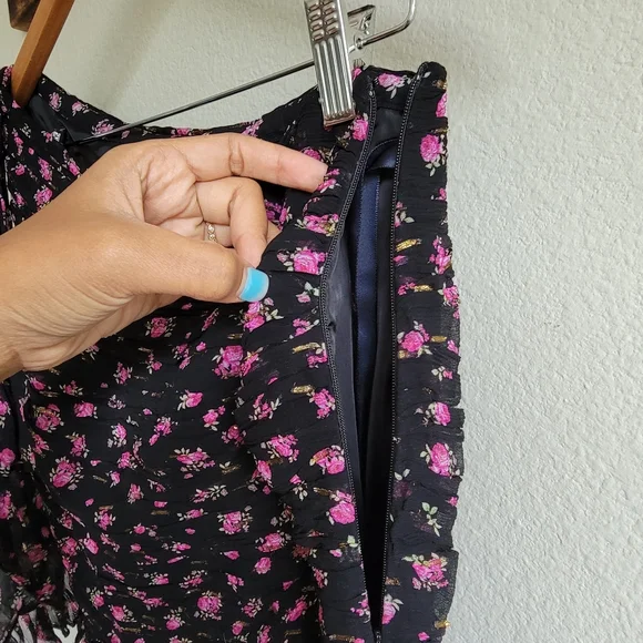 Shoshanna Vivine Tossed Rose Gown - Picture 7 of 10